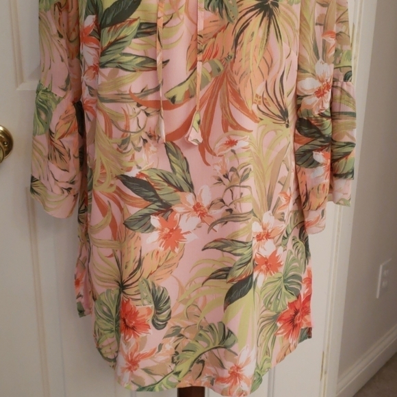 J. Jill Pink Tropical Floral Bell Sleeve Tunic - Picture 3 of 15